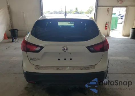2019 Nissan Rogue Sport S z USA, uszkodzony, nr VIN JN1BJ1CP5KW227126